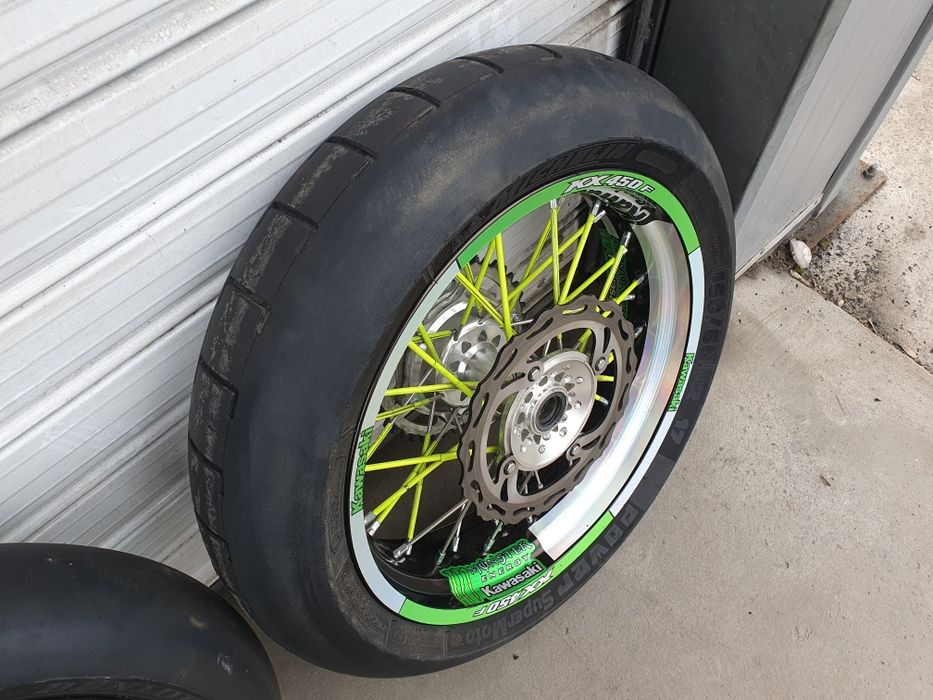 Универсални капли за Супер мото с гуми