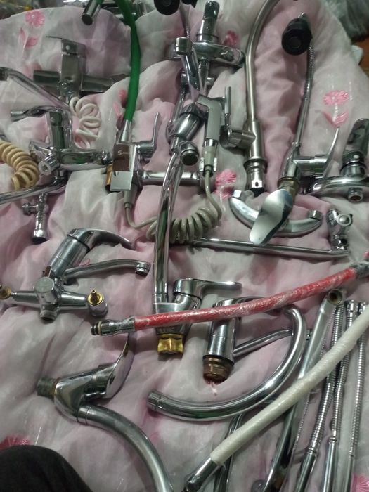 Смесители для раковен и ван