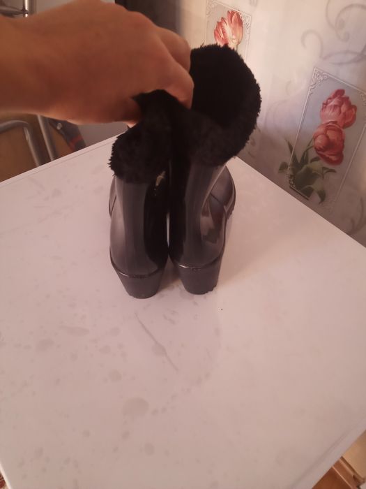 Резиновые сапоги женские