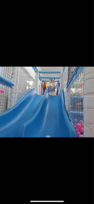 Vand loc de joaca complet