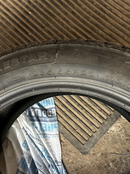 Шины 235/55 R20 новые