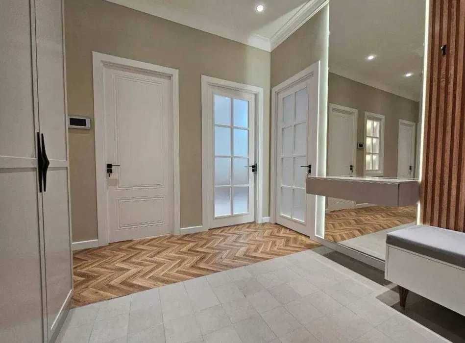 Сдаётся квартира на ЦУМе 4х ком‼️