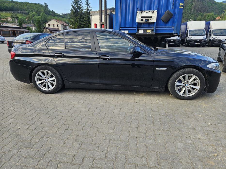 BMW 5 Series 2010 — imagine 5