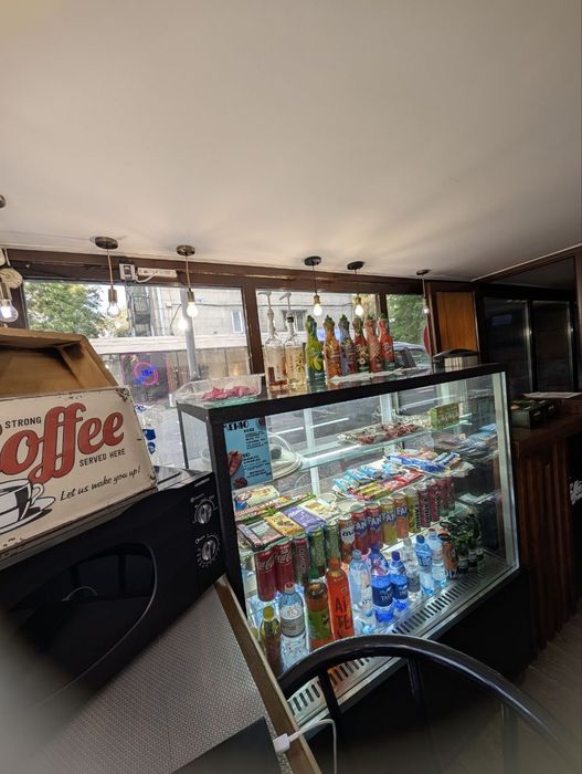 Холодильная витрина