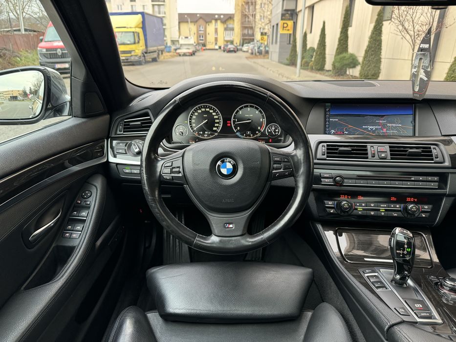BMW Seria 5 F10 530d 258 CP