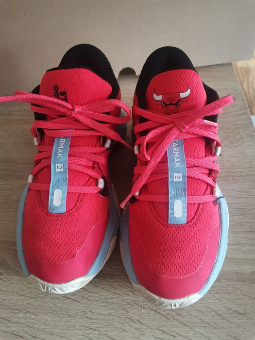 Маратонки, леки и удобни