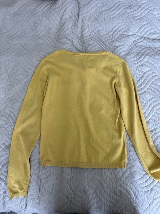 Продай 2 кофточки для девочки 10-13 лет