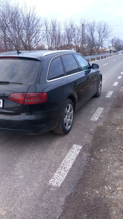 Vând aundi a 4 din 2011