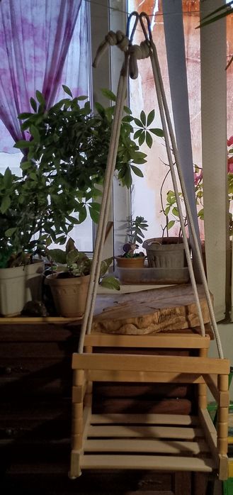 Продаю качели б/у