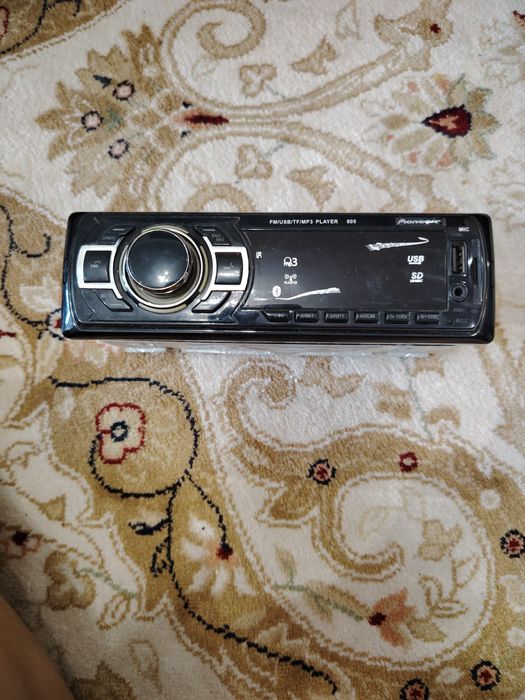 Продам автомагнитолу