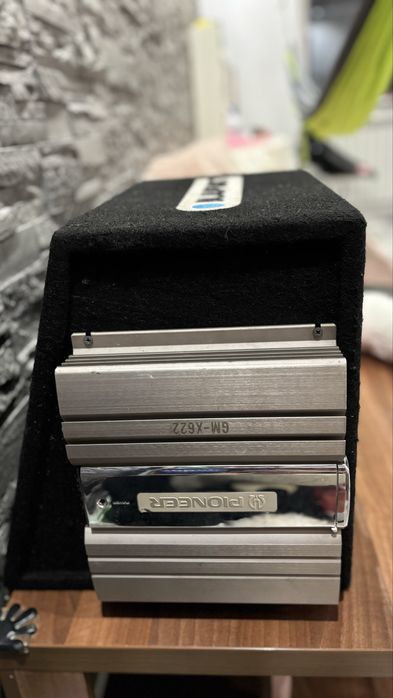 Sunwoofer blaupunk si staie pioneer