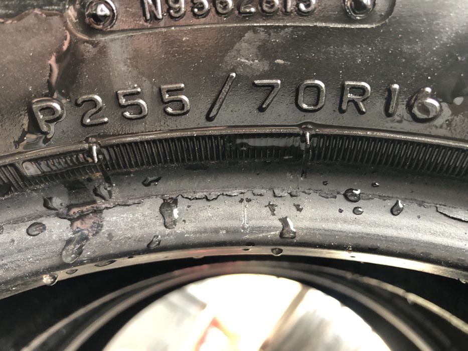 255/70/16 пара шин б/у из Германии