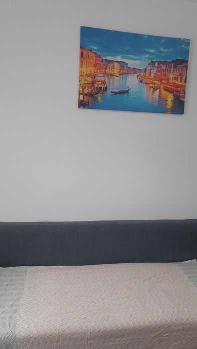 Inchiriez garsoniera