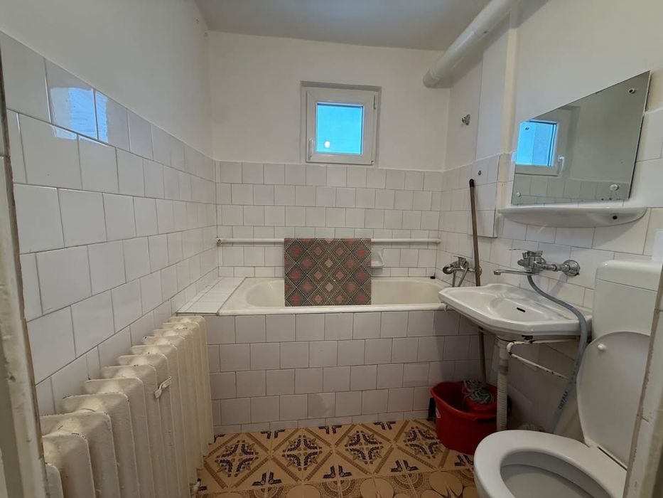 Garsonieră de închiriat – zonă semicentrală