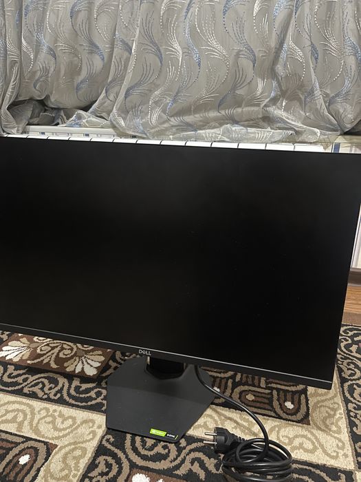 Монитор на запчаст