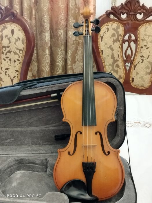 Продаётся скрипка 3/4.