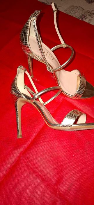 официални летни дамски обувки и сандали