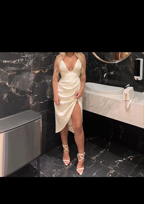 Rochie eleganta House of CB