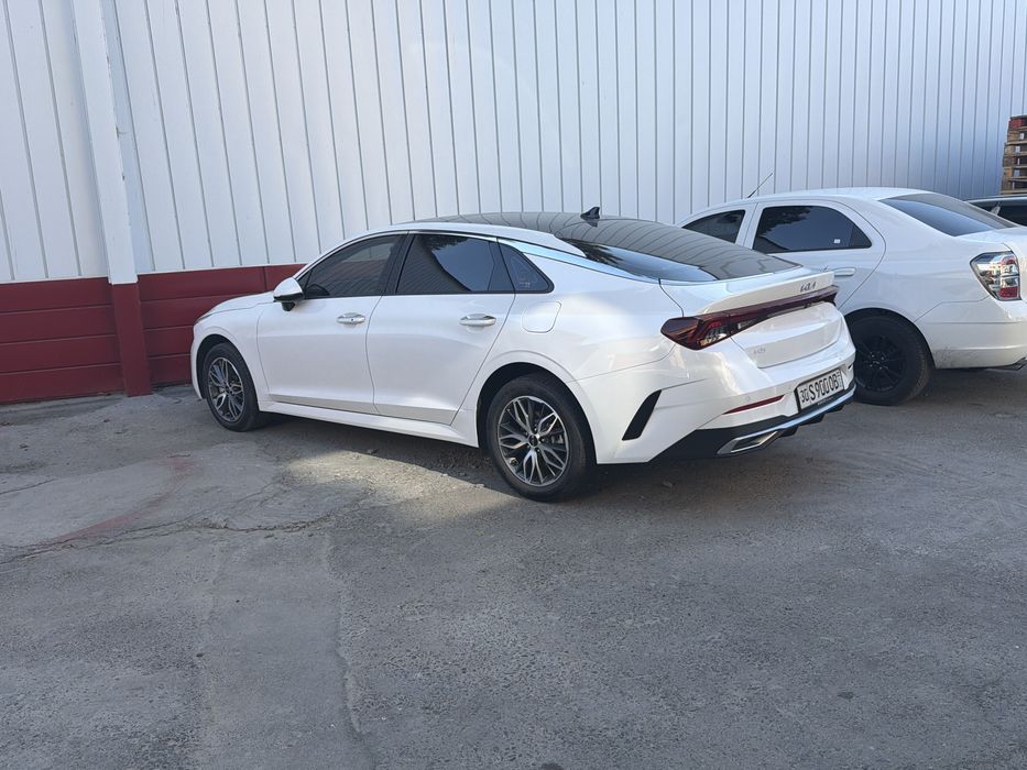 Kia k5 2 позиция