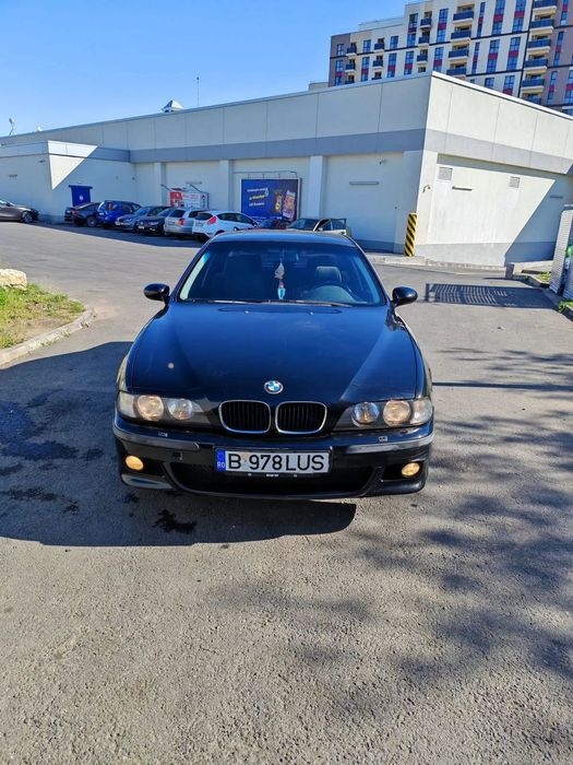 BMW Seria 5 BMW E 39. Benzina 2000 cm3 / 150 CP, manual.
