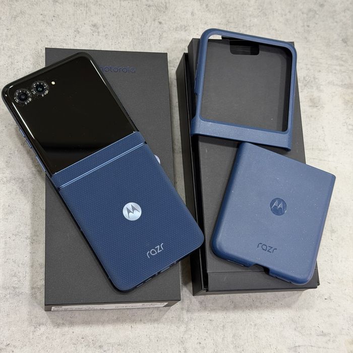 Motorola RAZR 60 8/256