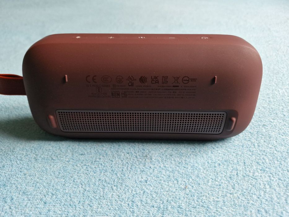 Bose SoundLink Flex roșu
