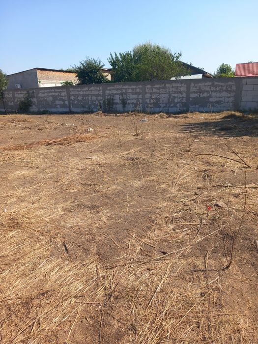 Teren intravilan 650 mp | Sector 5 – Bragadiru | Deschidere 14 ml | Împrejmuit