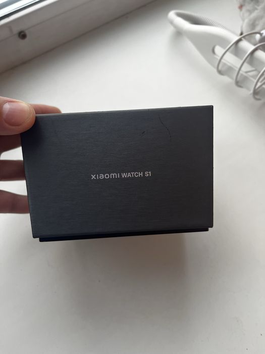 Продам смарт часы Xiaomi watch S1