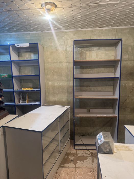 Полки для магазина