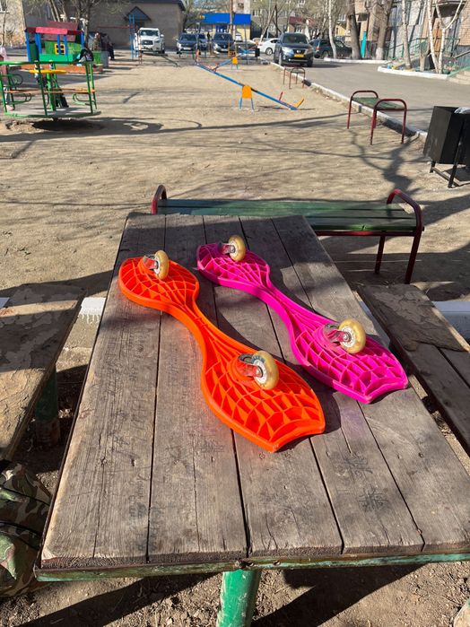 Продам скейты waveboard air