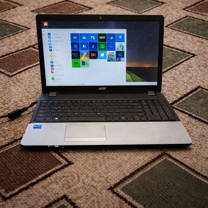 Laptop Acer Aspire – Intel Celeron, 4GB RAM, 256GB SSD – funcțional