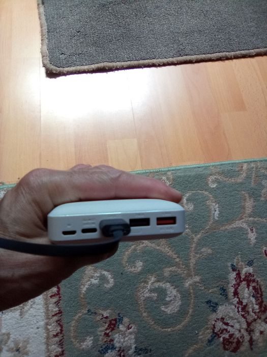 Oferta .Baterie. Cu Încărcare Wireless,  Capacitate Mare    20.000 .