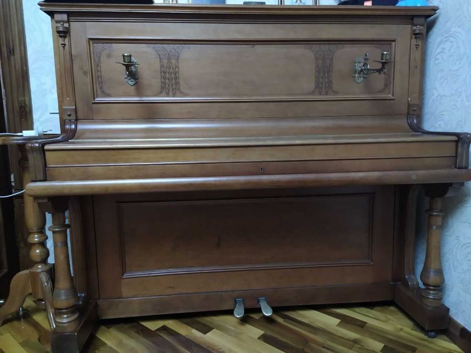 Антикварное фортепиано пианино Eduard Sponnagel 1887 года