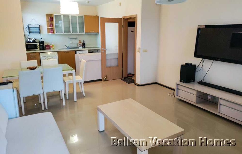 Продава се Тристаен апартамент в Балчик - 116 кв.м за 666 €/кв.м - Снимка #3