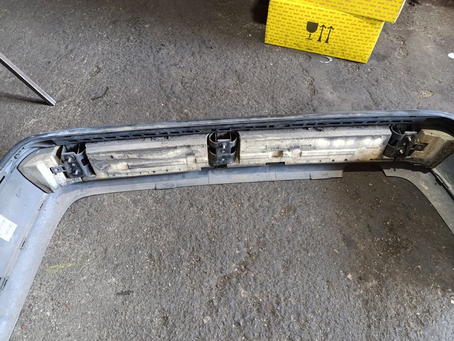 Бампер задний на Мерседес W202