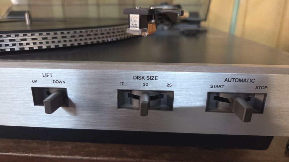 Грамофон itt hifi8012