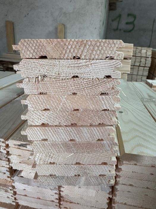 Ламперия от сух дървен материал