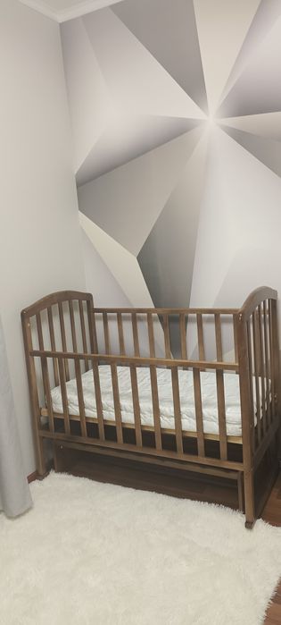 Кровать с ортопедическим матрасом