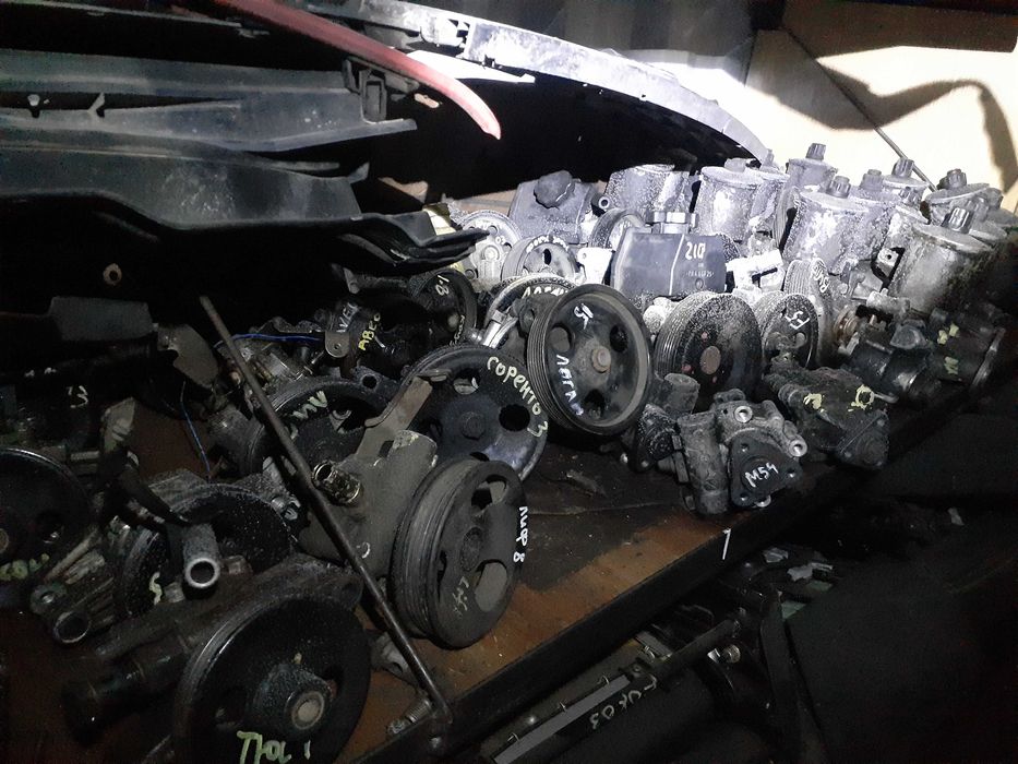 Генератор Мерседес W210 E240 Вито Бмв е39 Пассат Шаран Ауди А6 А4