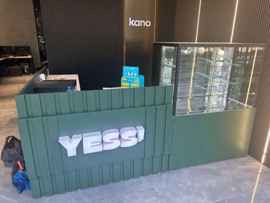 mebel cofe bar xaladinisi bor sotiladi