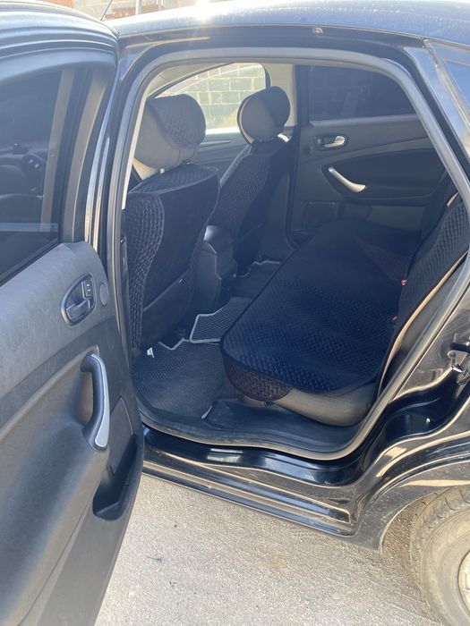 Форд мондео 2008г.в