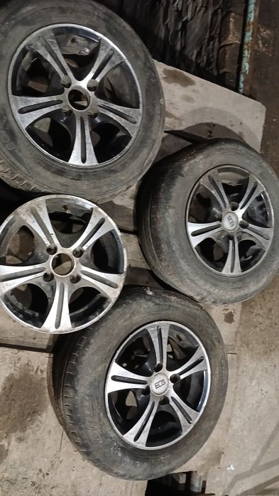 Продам диски на 13 ваз