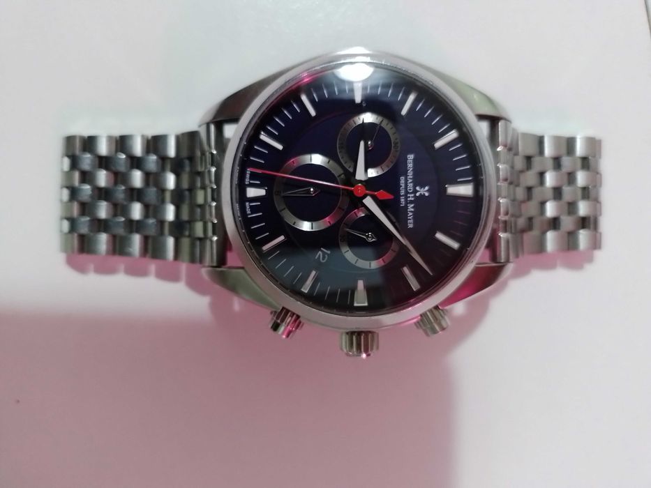 Наручные часы Bernard mayer