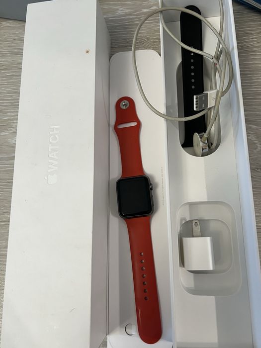 Продам часы apple watch 1