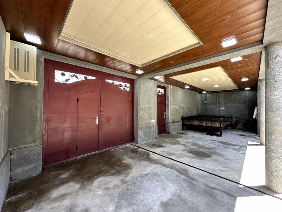 Участка сотилади, 5 сотих 11 хона