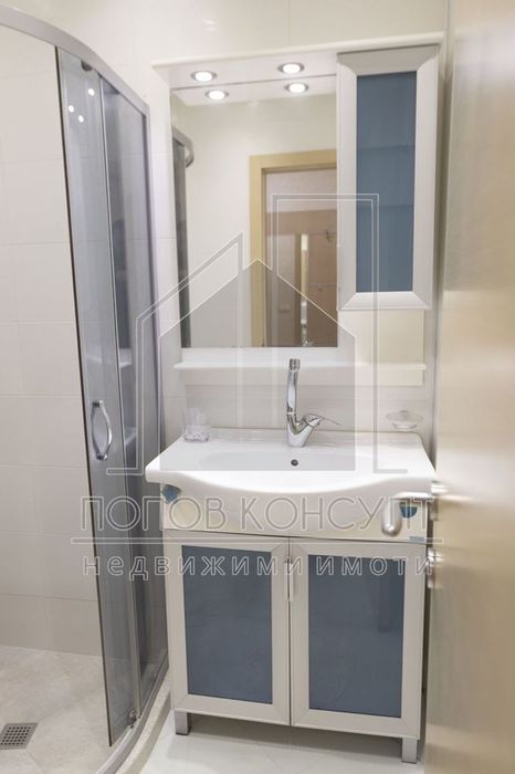 Дава се под наем Тристаен апартамент в Пловдив, Мараша - 118 кв.м за 782.85 € - Снимка #10