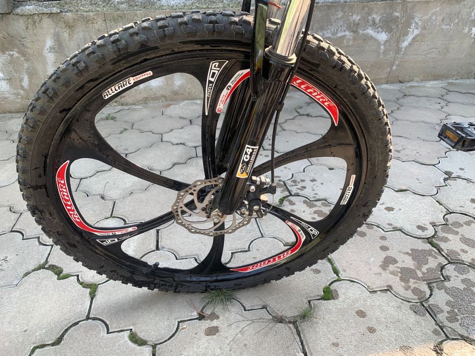 Велосипед Land Rover