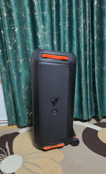 JBL Partybox 710