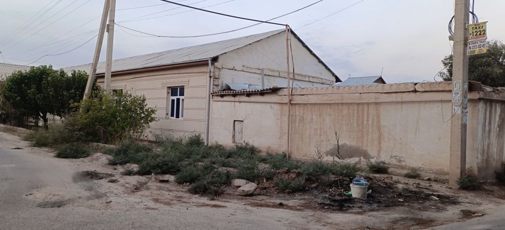 Xовли Уй сотилади Термиз шахар Шимолий дарвоза зелёный кафеси олди