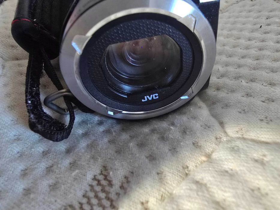 Camera JVC GZ-R15BE 60x Zoom Water Dust & Shock Proof HD Camcorder Quad Proof Black